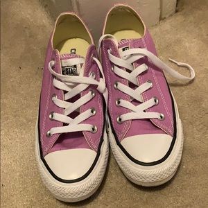 Women’s purple converse
